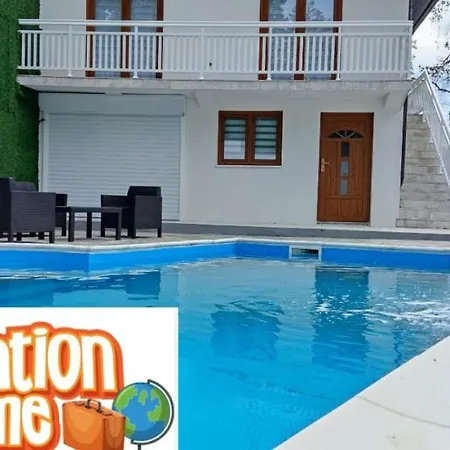 Top Holiday Kuca Sa Bazenom * Lukavac (Tuzla)